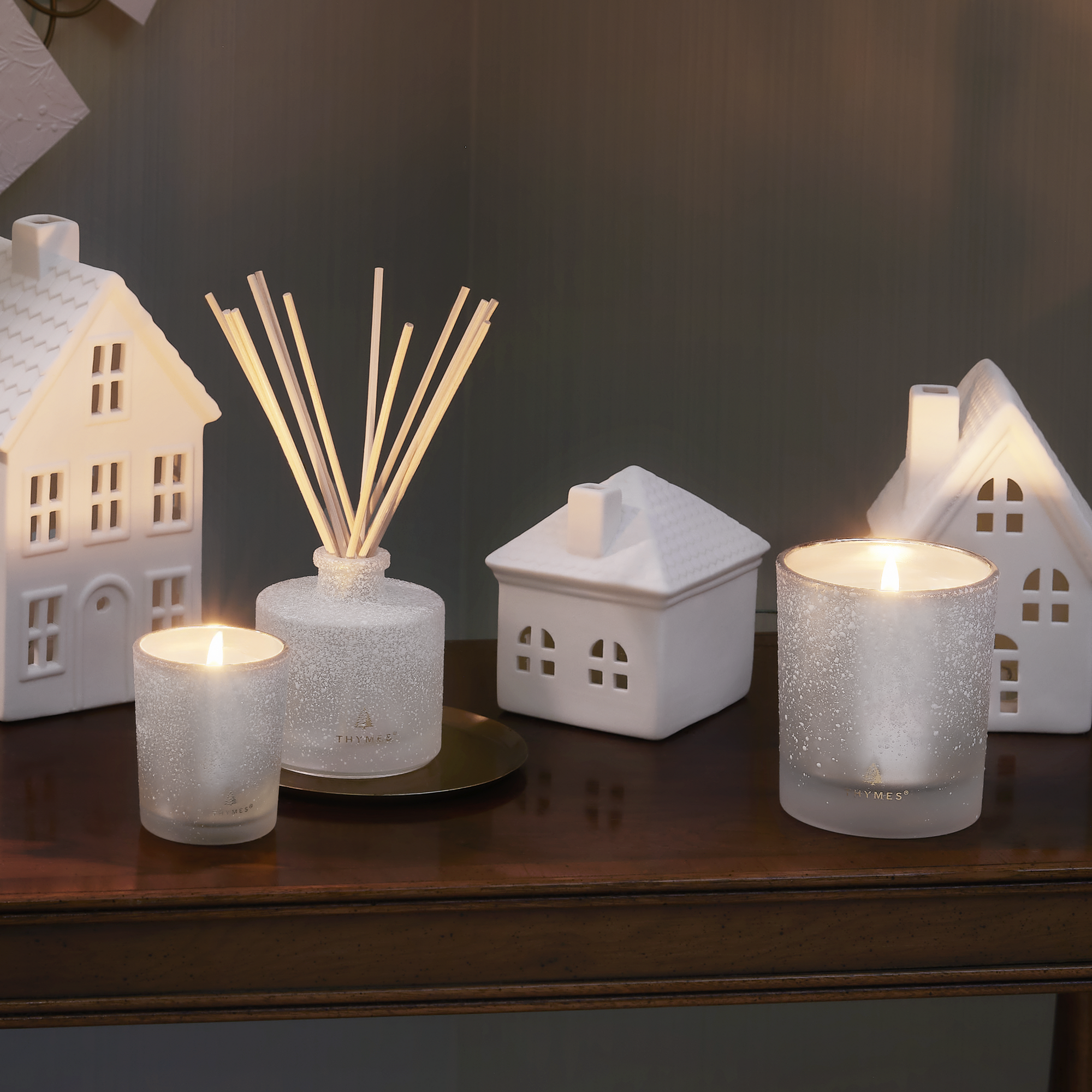 Frasier Fir? Flocked Petite Reed Diffuser - Image 3