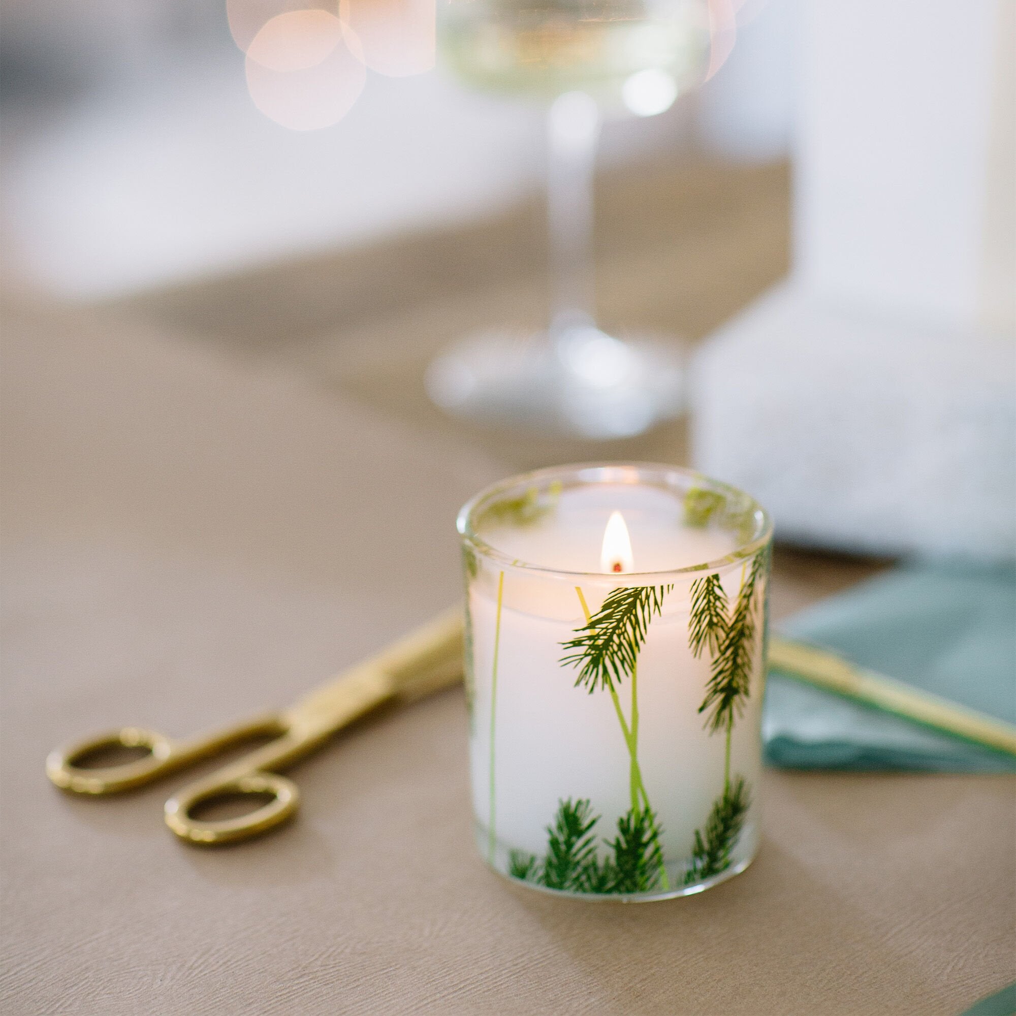Frasier Fir? Pine Needle Candle - Image 4
