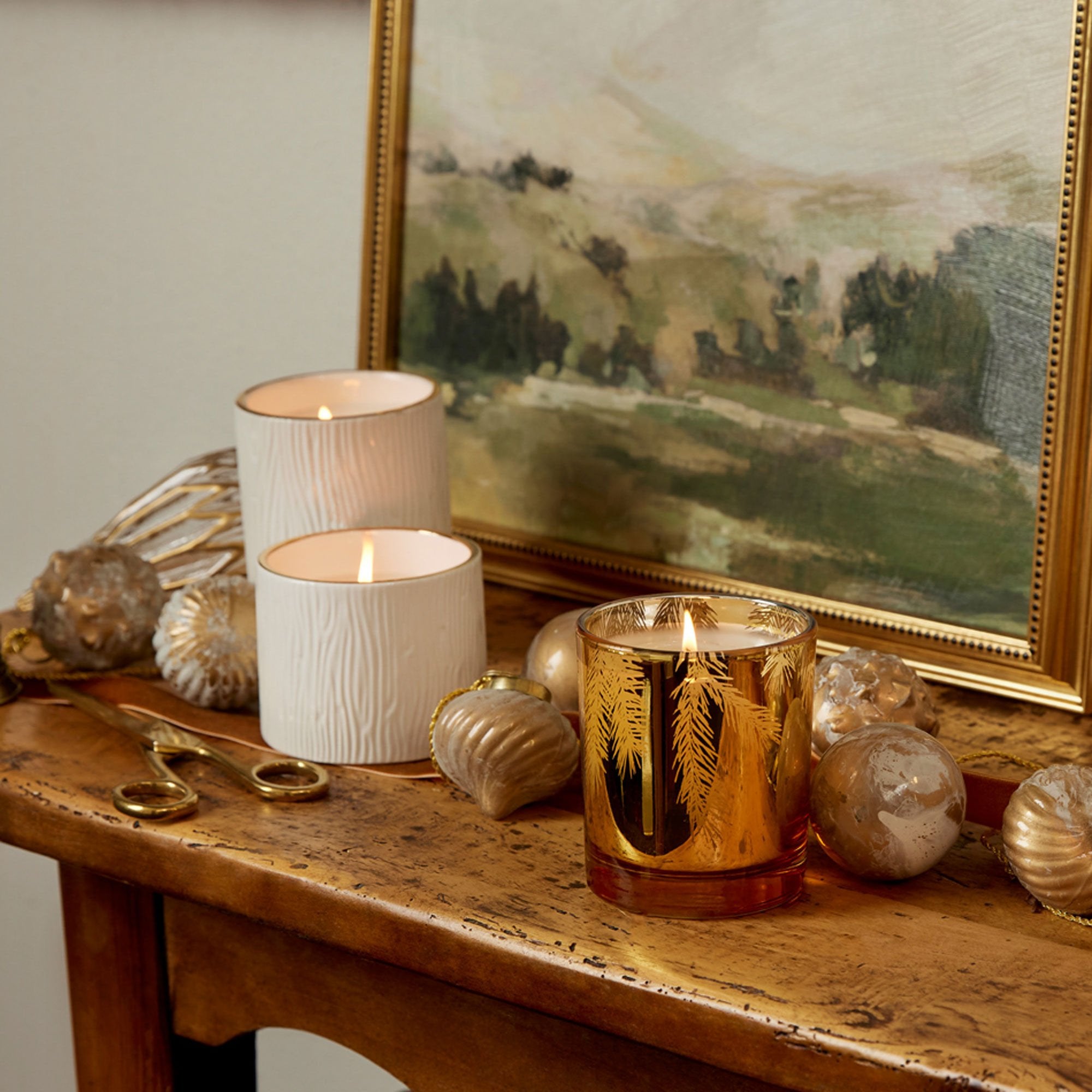 Frasier Fir® Gilded Gold Poured Candle - Image 3